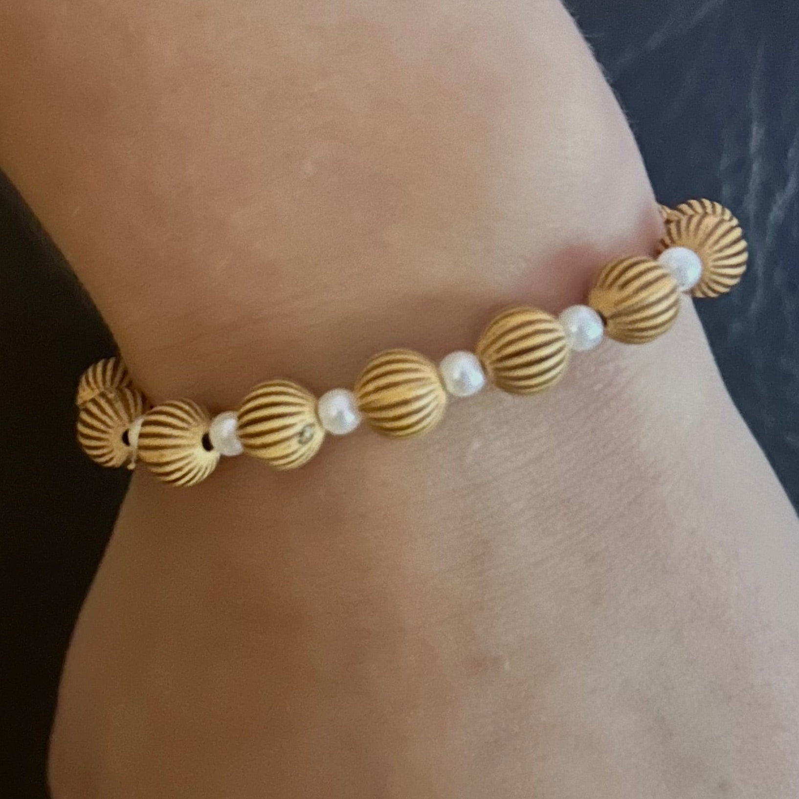 Mini Tan Striped Pearl