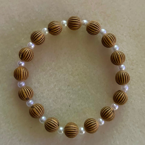 Mini Tan Striped Pearl